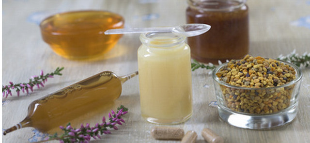 Czy mleczko pszczele zmniejsza negatywny wpływ sterydów?