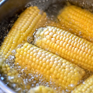 Jak ugotować kukurydzę?