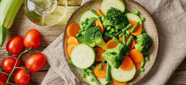 Surowe czy gotowane – które warzywa zdrowsze?