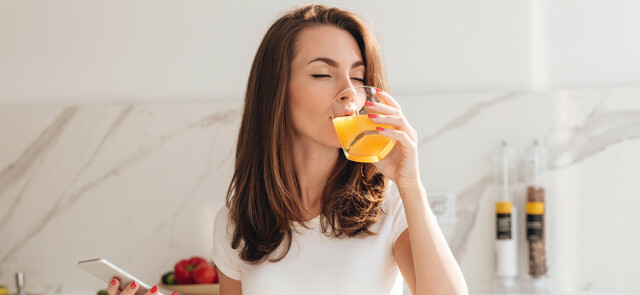 Czy soki owocowe mogą chronić skórę przed promieniami UVA i UVB?