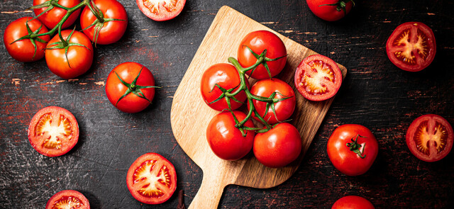Czy warto codziennie jeść pomidory?