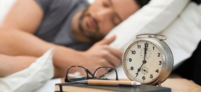 Dlaczego warto spać dłużej? Kilka ważnych powodów