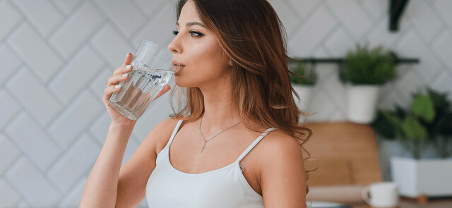 Dlaczego warto pić wody wysokowapniowe?