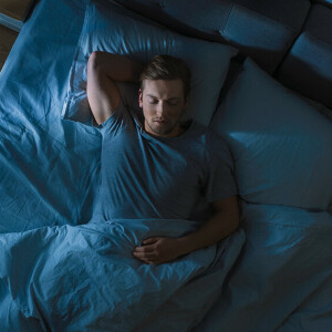 Sen regenerujący i nieregenerujący — od czego zależy jakość snu?