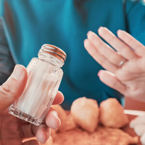 Cicha rewolucja na talerzu. Mało soli, wielki efekt dla serca