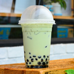 Bubble tea pod lupą naukowców — pić czy nie pić?
