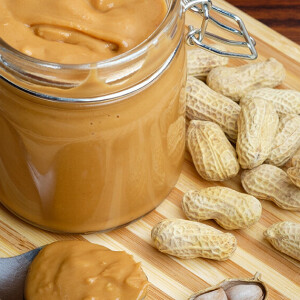 Masło orzechowe w diecie osób starszych — czy warto?